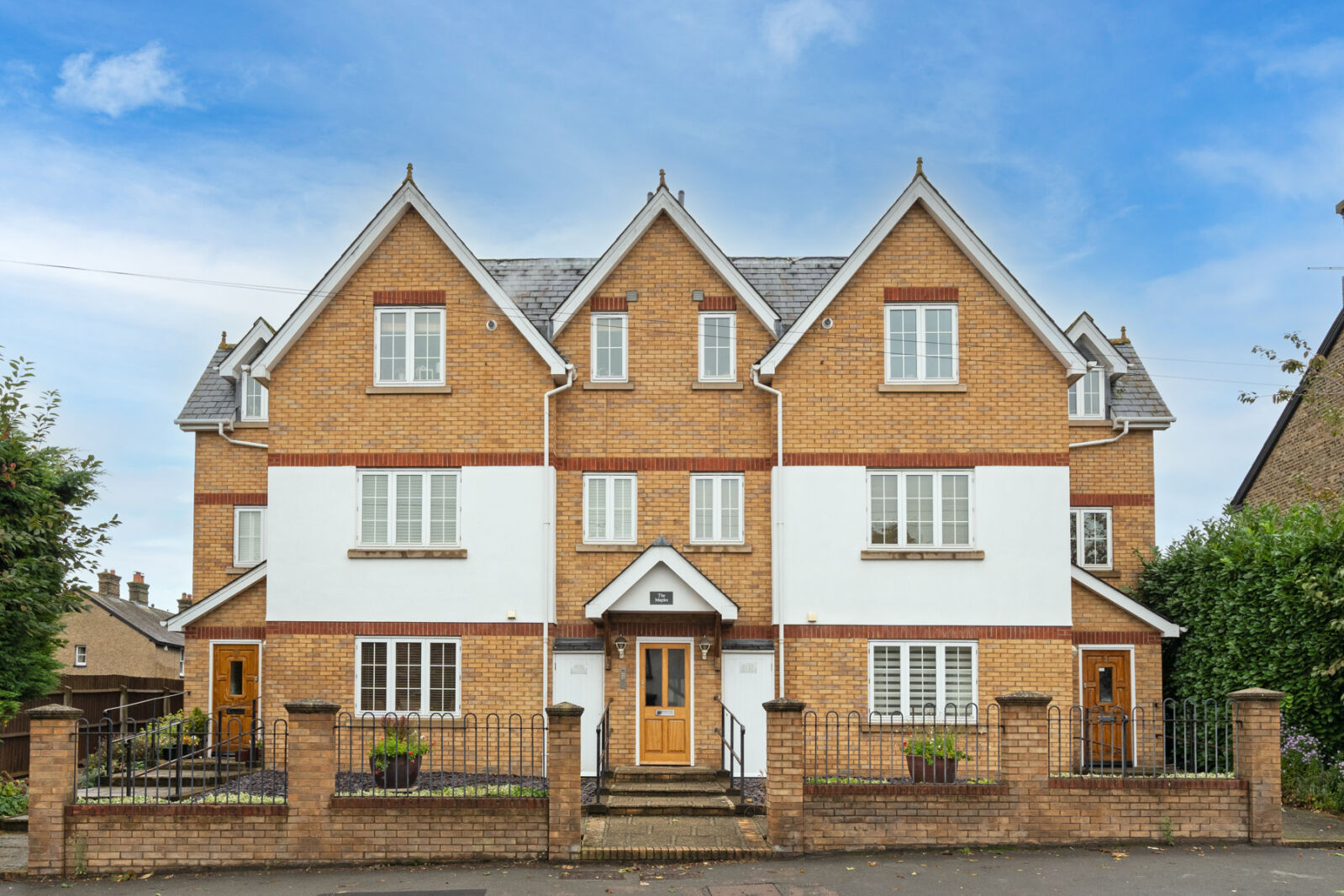 2 bedroom  flat for sale London Road, Sawbridgeworth, CM21, main image