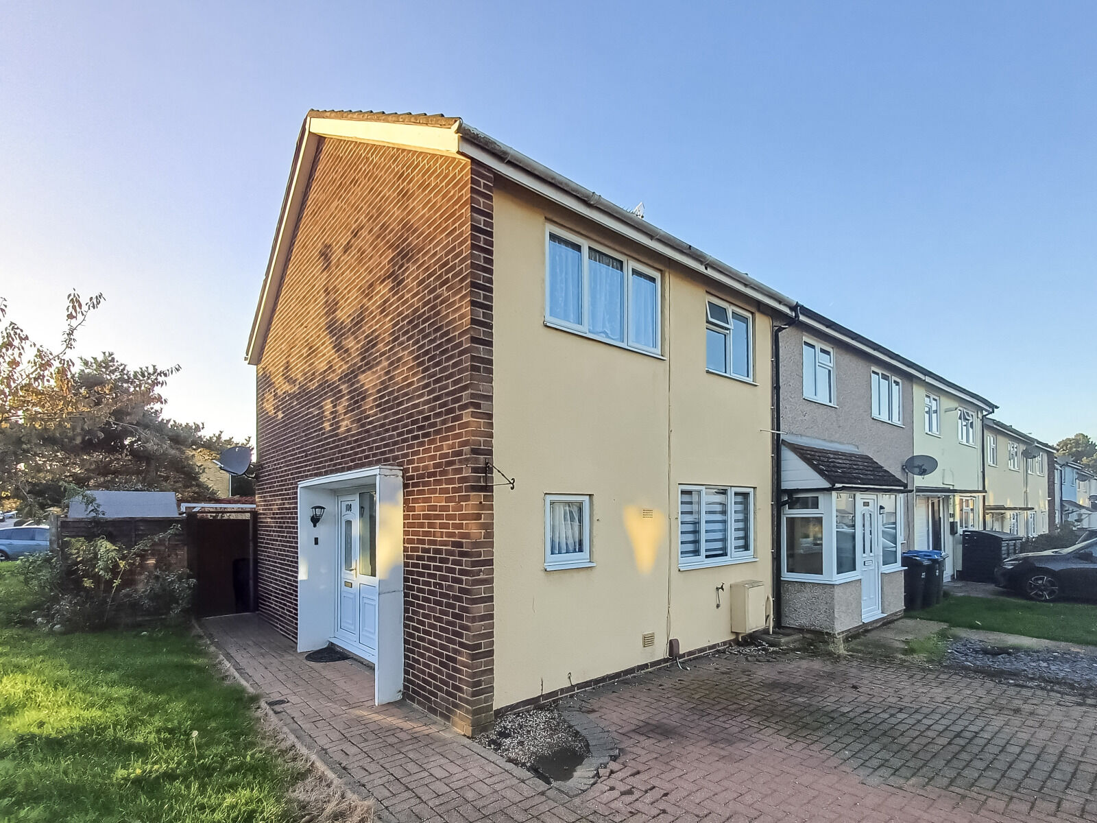 2 bedroom  house to rent, Available unfurnished from 02/12/2024 Spencers Croft, Harlow, CM18, main image