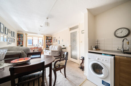 1 bedroom  flat for sale