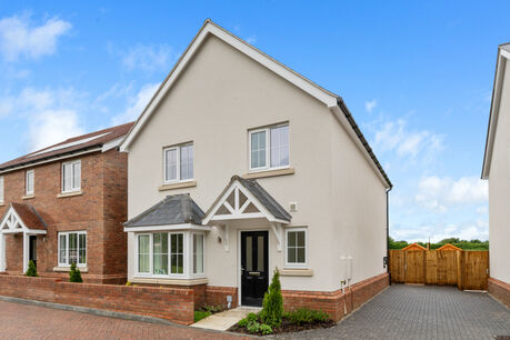 4 bedroom detached house to rent, Available unfurnished from 22/03/2025