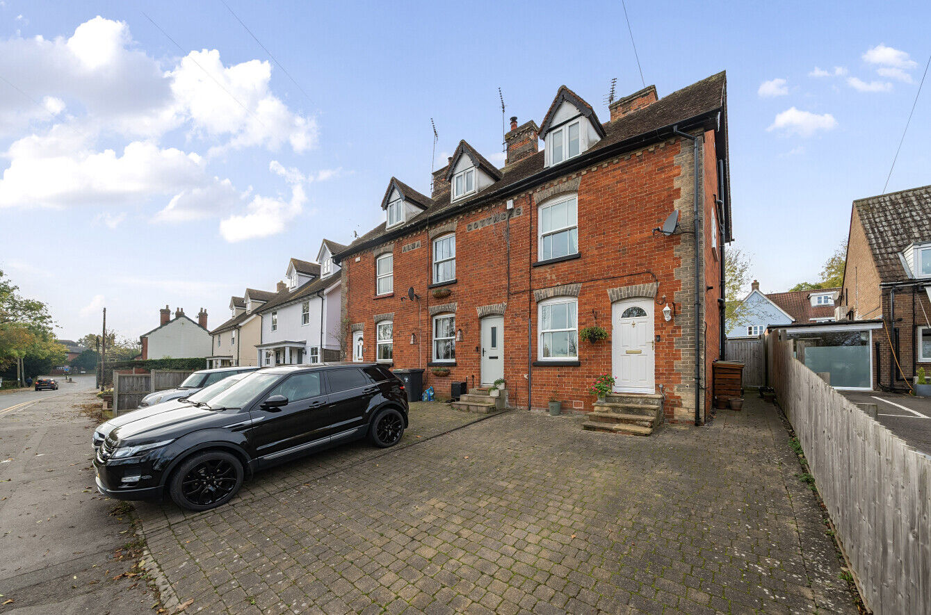 3 bedroom end terraced house for sale The Causeway, Dunmow, CM6, main image