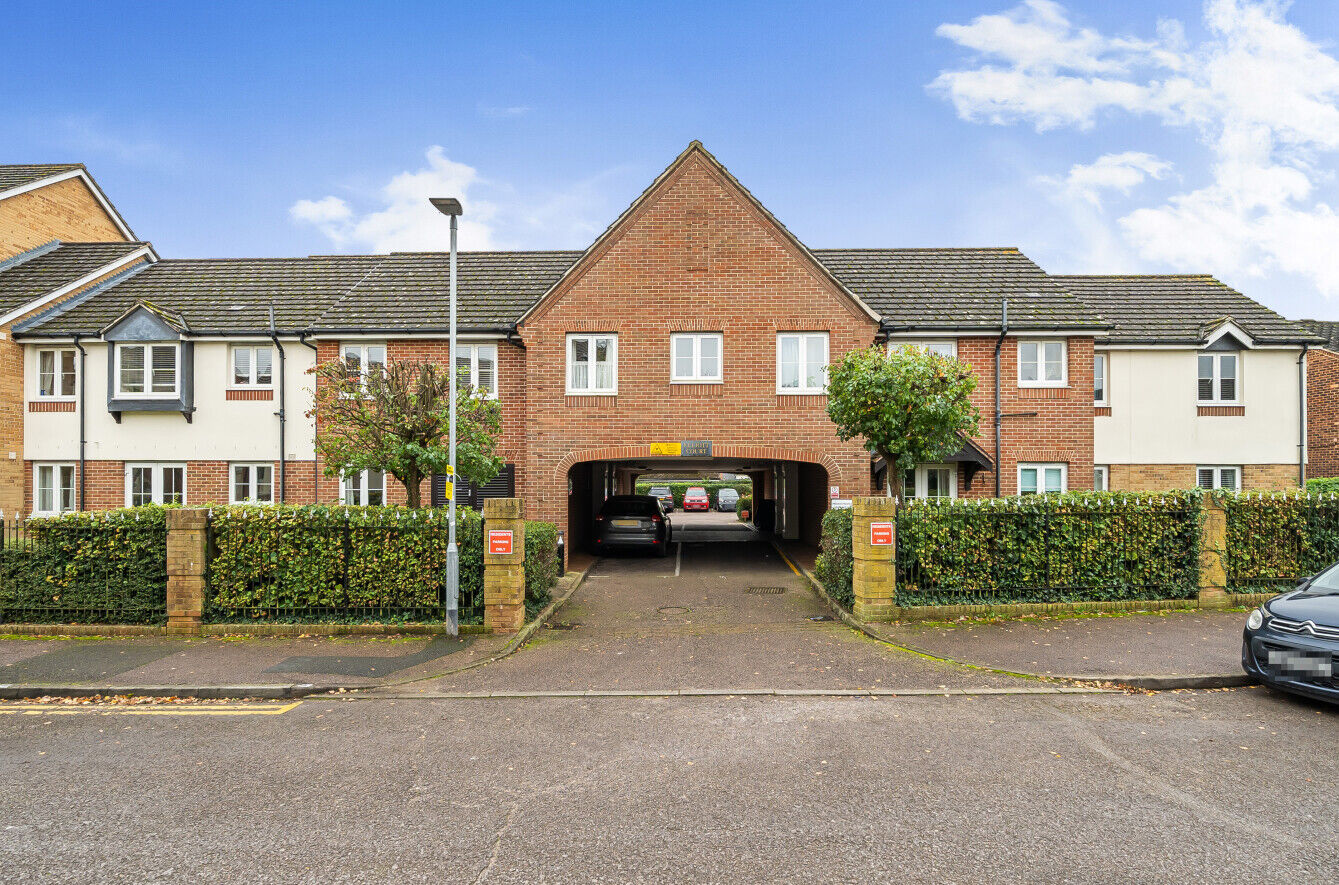 1 bedroom  flat for sale Legion Way, Bishop's Stortford, CM23, main image