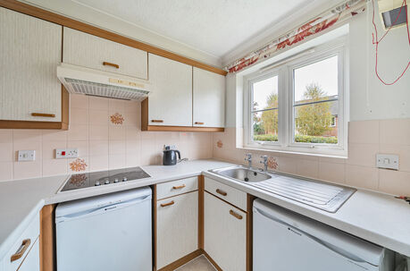 1 bedroom  flat for sale