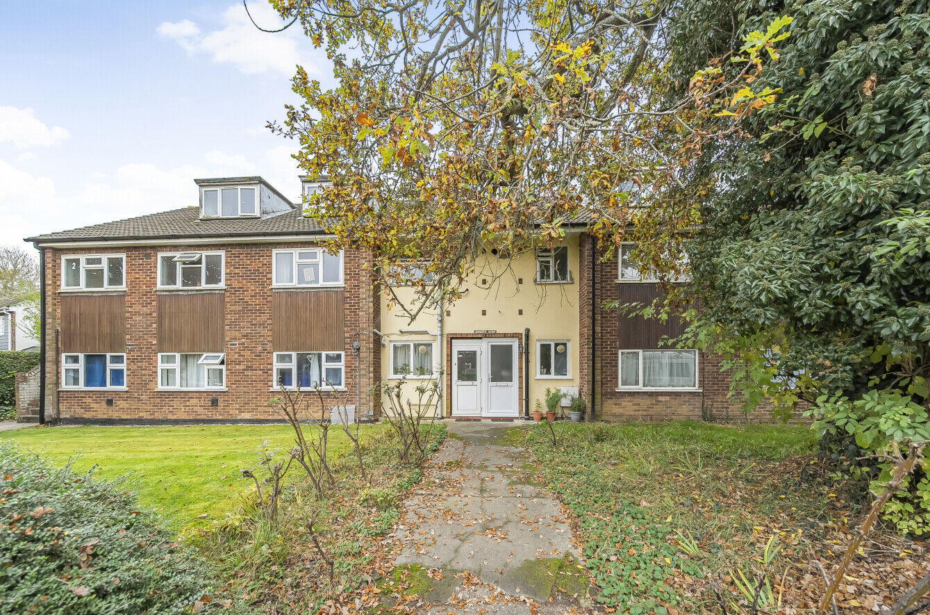 2 bedroom  flat for sale Havers Lane, Bishop's Stortford, CM23, main image