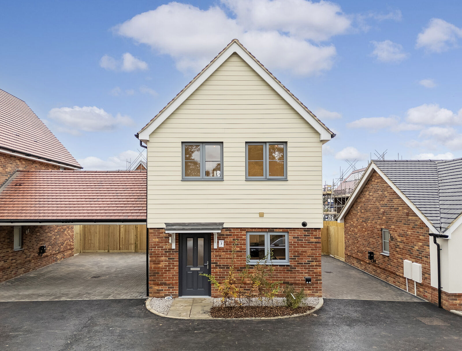 2 bedroom link detached house for sale Foxglove Place, Felsted, CM6, main image