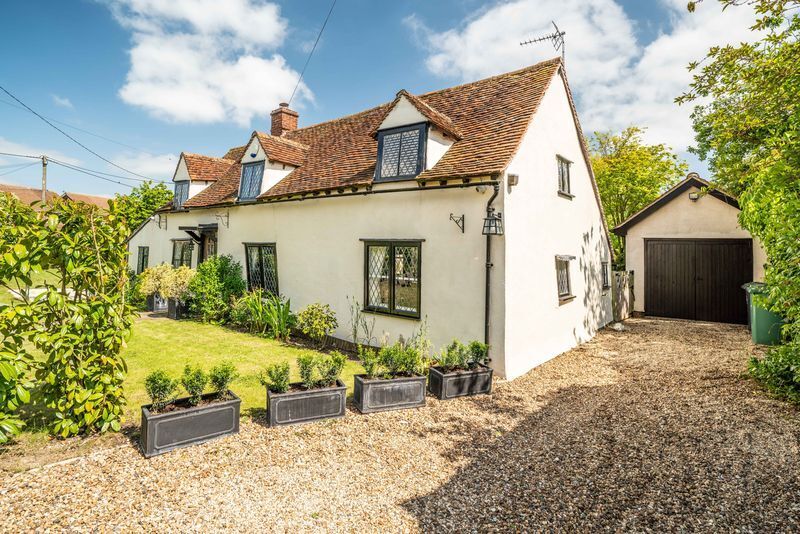 3 bedroom detached property for sale Bannister Green, Dunmow, CM6, main image