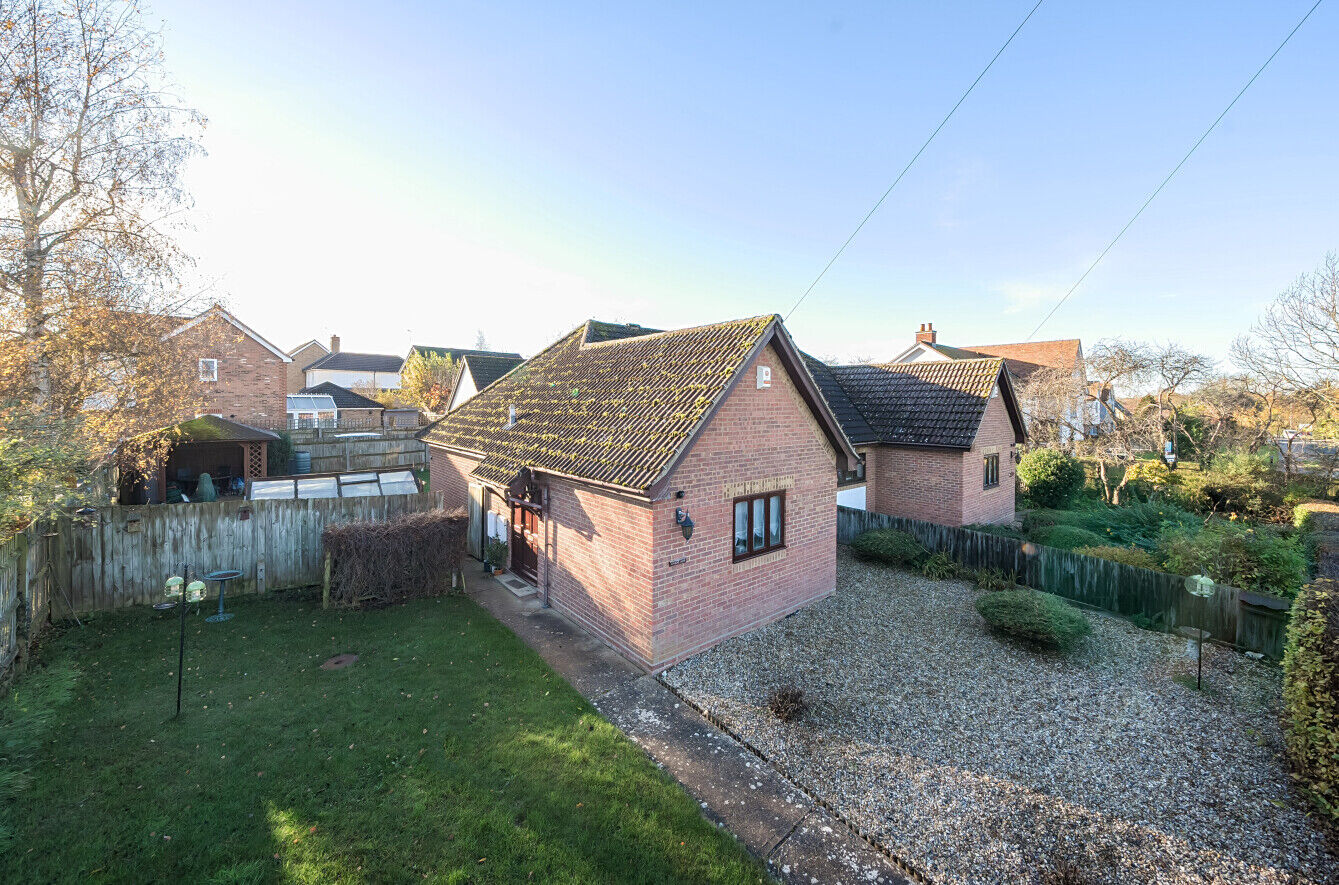 2 bedroom semi detached bungalow for sale London Road, Saffron Walden, CB10, main image