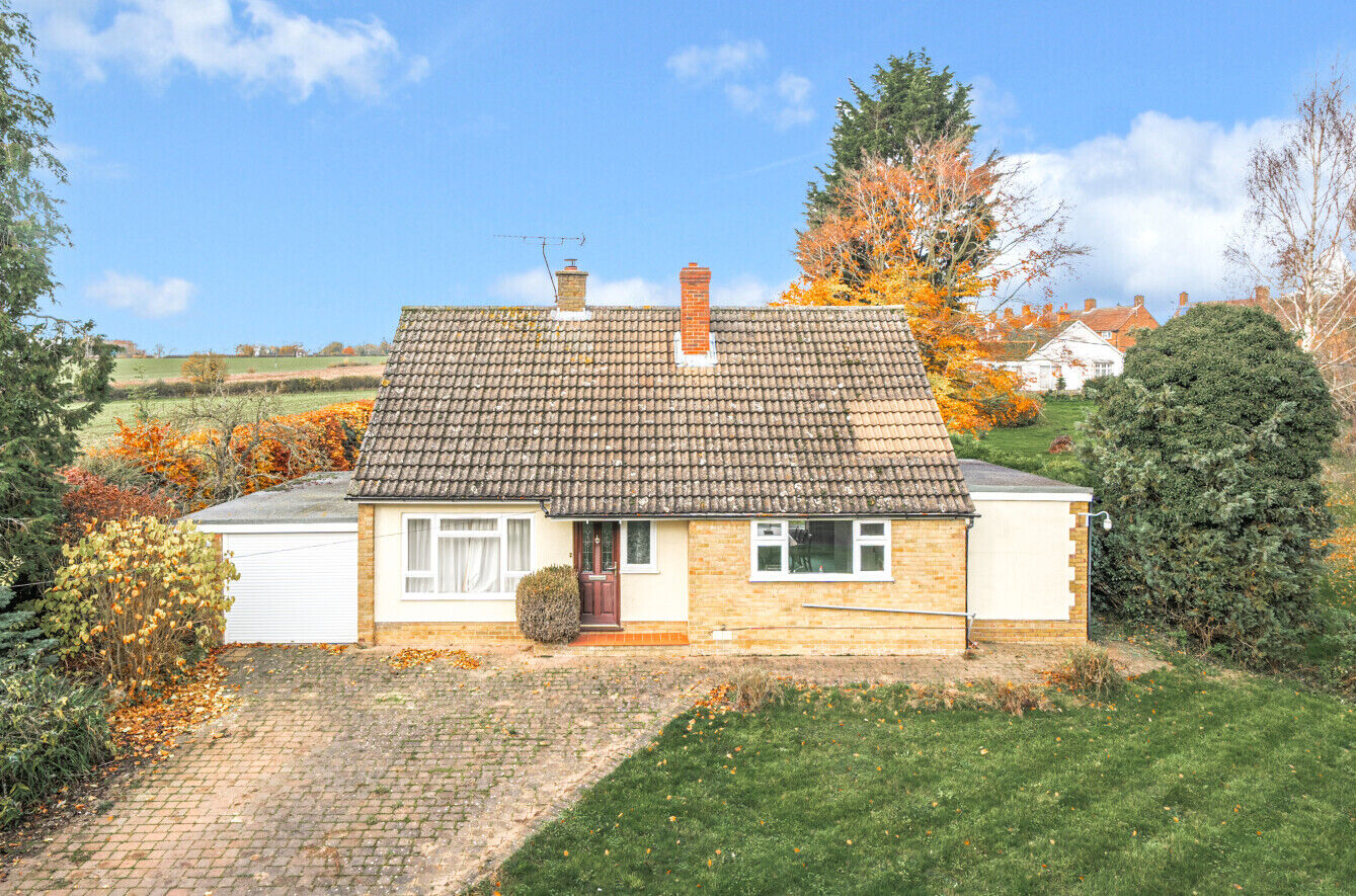 2 bedroom detached house for sale Rook End Lane, Saffron Walden, CB11, main image