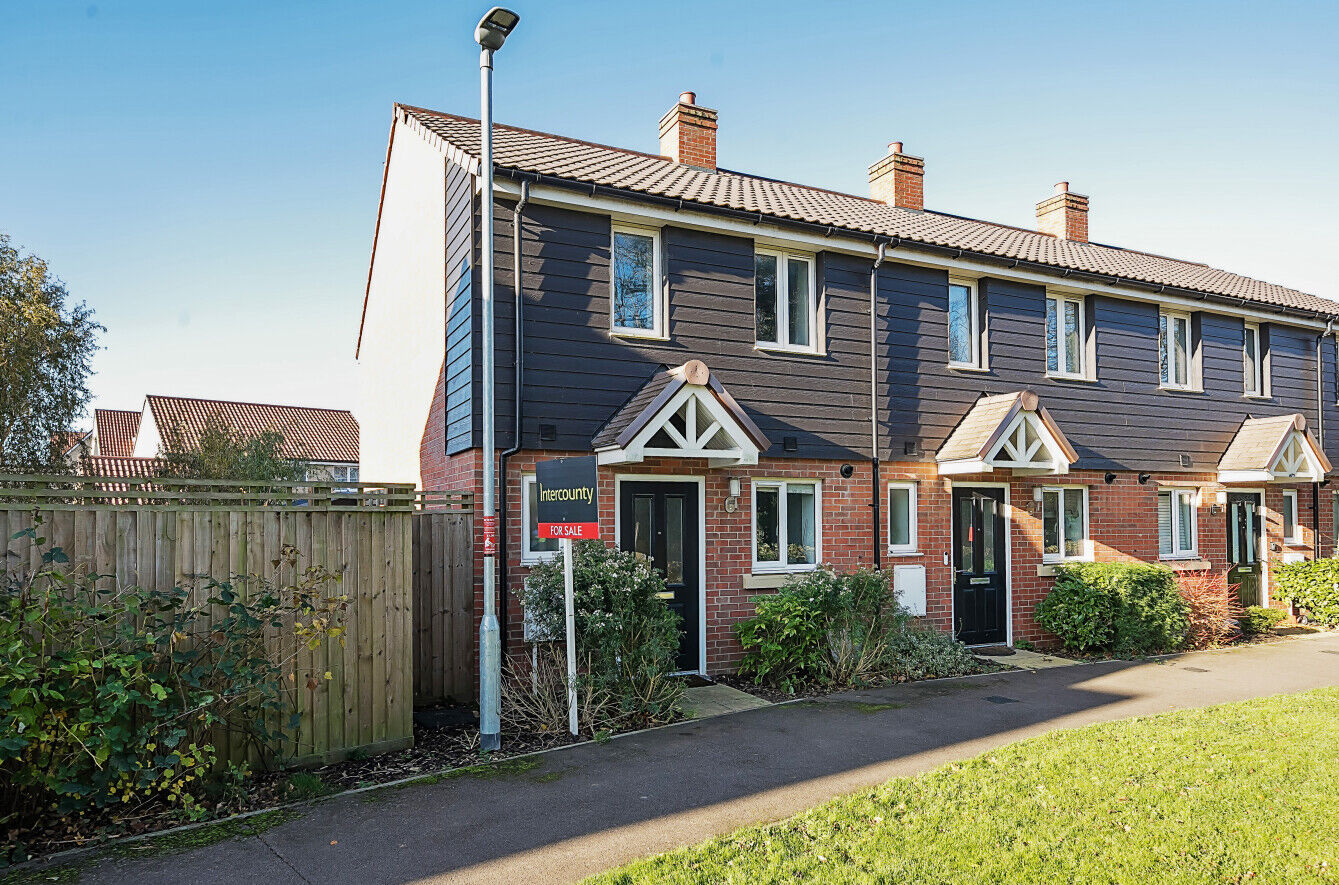 2 bedroom end terraced house for sale Everett Walk, Bishop's Stortford, CM23, main image