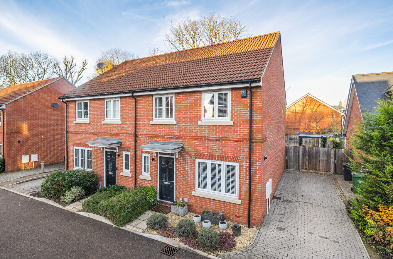 3 bedroom semi detached house for sale Ventnor Road, Saffron Walden, CB11, main image