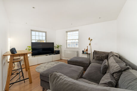 1 bedroom  flat for sale