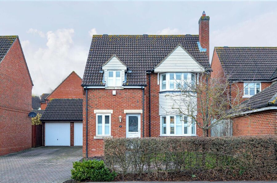 3 bedroom detached house for sale