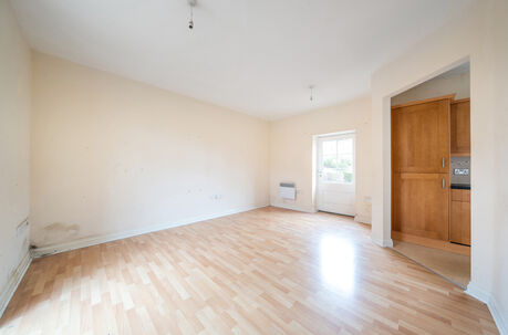 1 bedroom  flat for sale