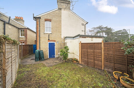 2 bedroom semi detached house for sale