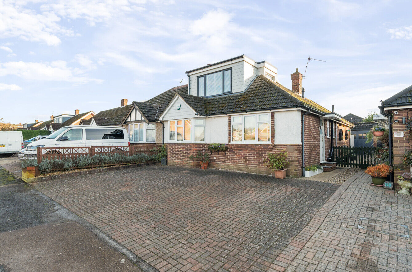 4 bedroom semi detached house for sale Heath Row, Bishop's Stortford, CM23, main image