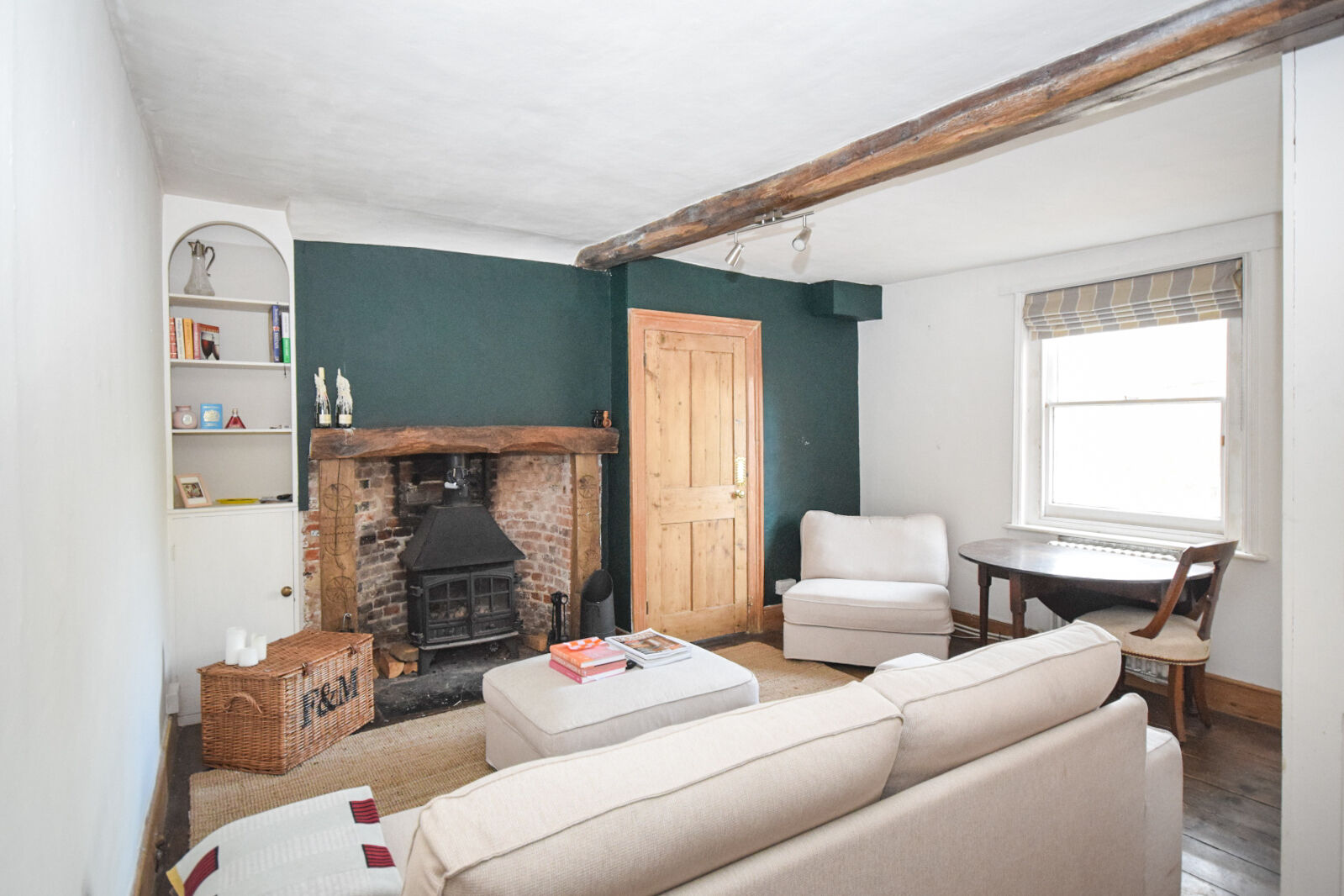 3 bedroom end terraced house to rent, Available now High Street, Saffron Walden, CB10, main image