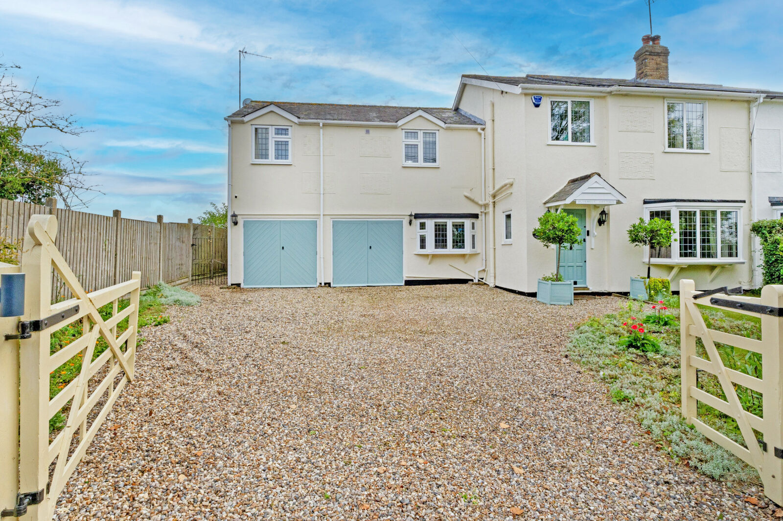 4 bedroom semi detached house for sale Allens Green, Sawbridgeworth, CM21, main image