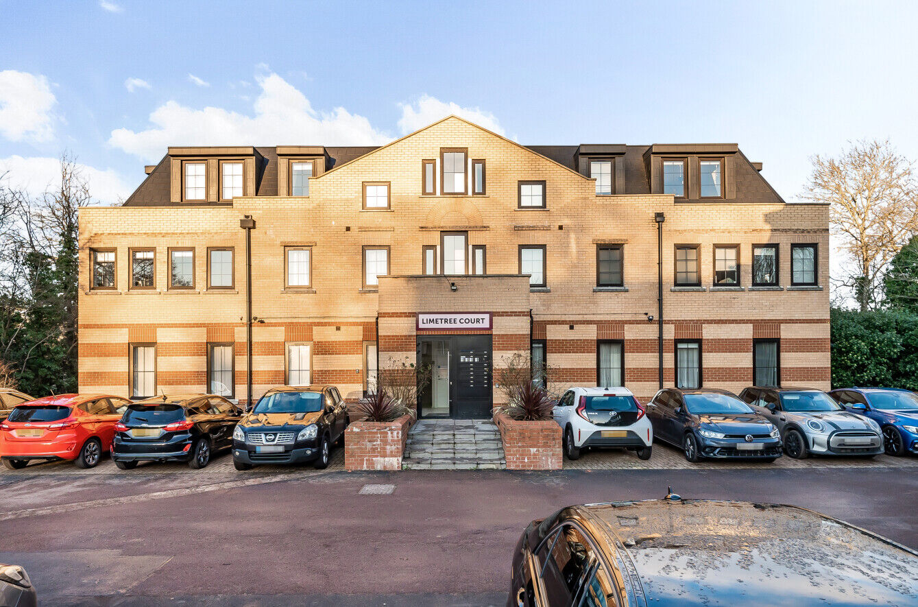 2 bedroom  flat for sale Parsonage Lane, Bishop's Stortford, CM23, main image