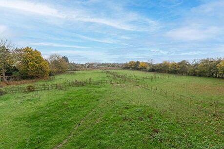 5 bedroom detached bungalow for sale