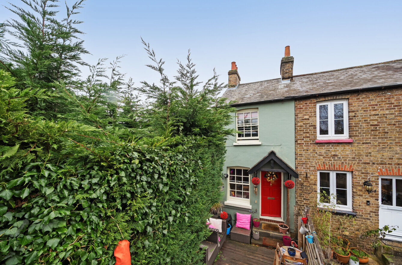 2 bedroom end terraced house for sale Hadham Road, Bishop's Stortford, CM23, main image