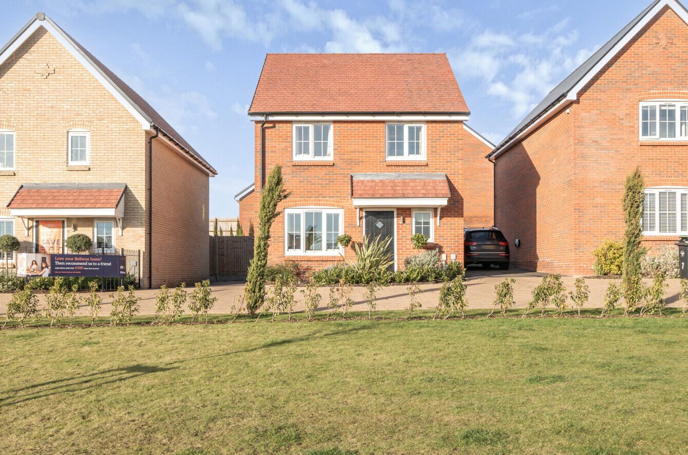 3 bedroom detached house for sale Poppy Gardens, Saffron Walden, CB11, main image