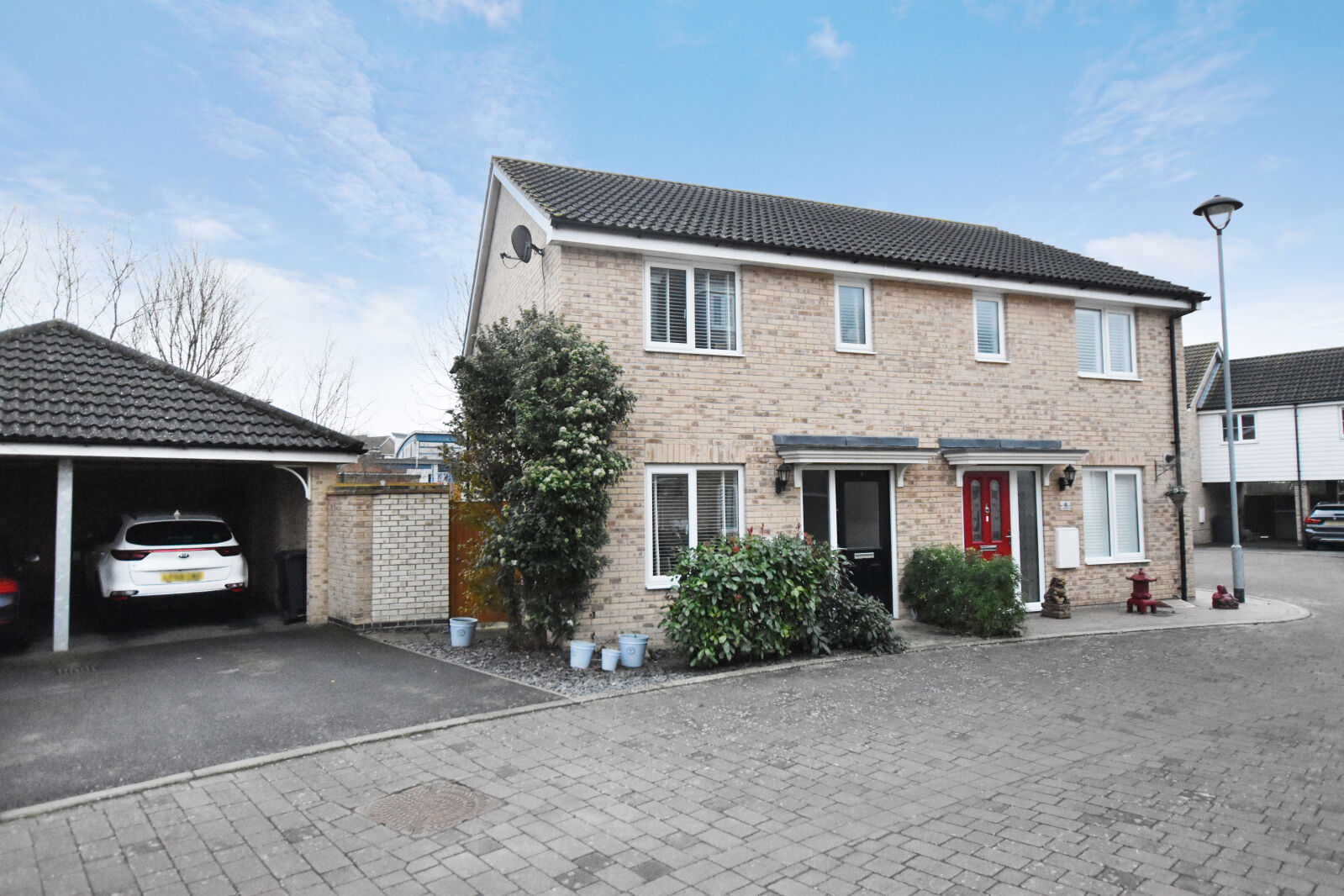 3 bedroom semi detached house for sale Hatches Mews, Braintree, CM7, main image