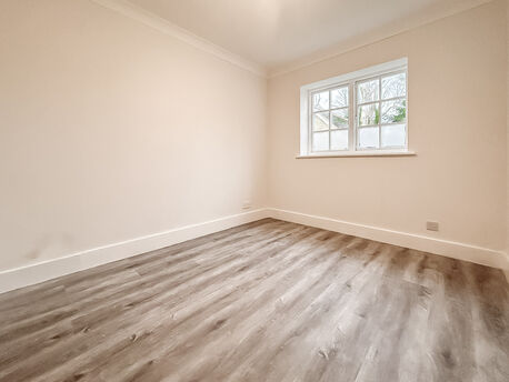 1 bedroom  flat to rent, Available unfurnished now