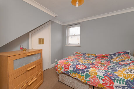 1 bedroom  flat for sale