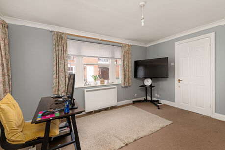 1 bedroom  flat for sale