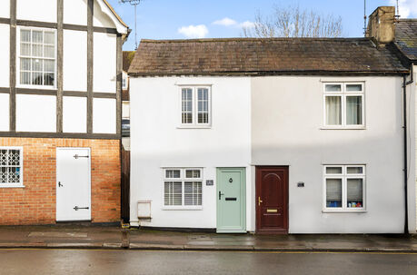 2 bedroom end terraced house for sale