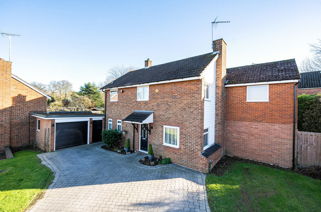 3 bedroom link detached house for sale Felmongers, Harlow, CM20, main image