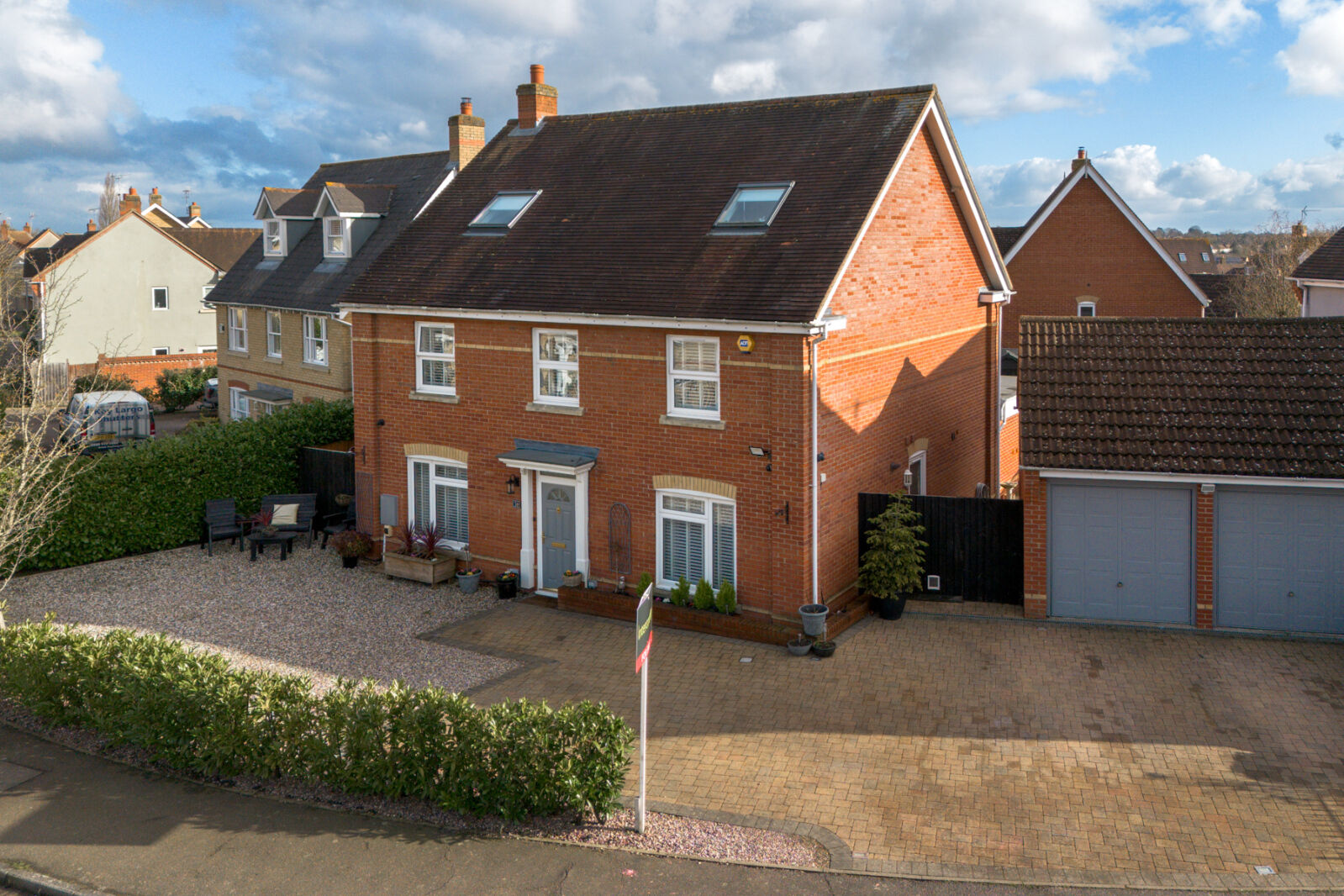 5 bedroom detached house for sale Baynard Avenue, Dunmow, CM6, main image