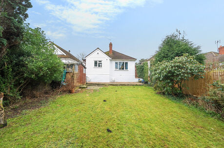 2 bedroom detached bungalow for sale