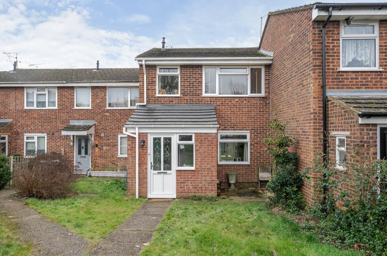 3 bedroom mid terraced house for sale Cherry Garden Lane, Saffron Walden, CB11, main image