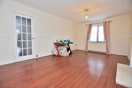 4 bedroom detached house to rent, Available unfurnished from 11/03/2025