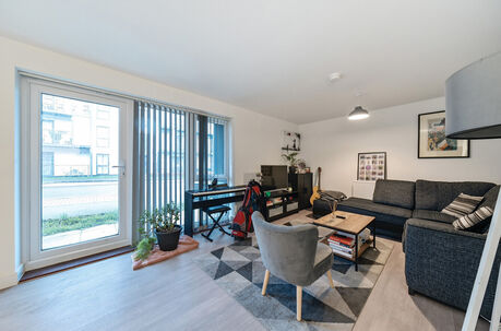 1 bedroom  flat for sale