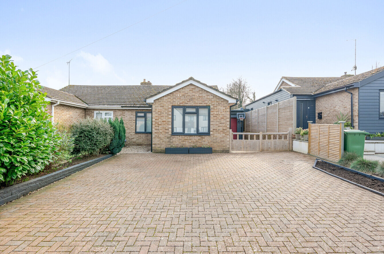 4 bedroom semi detached bungalow for sale Peaslands Road, Saffron Walden, CB11, main image