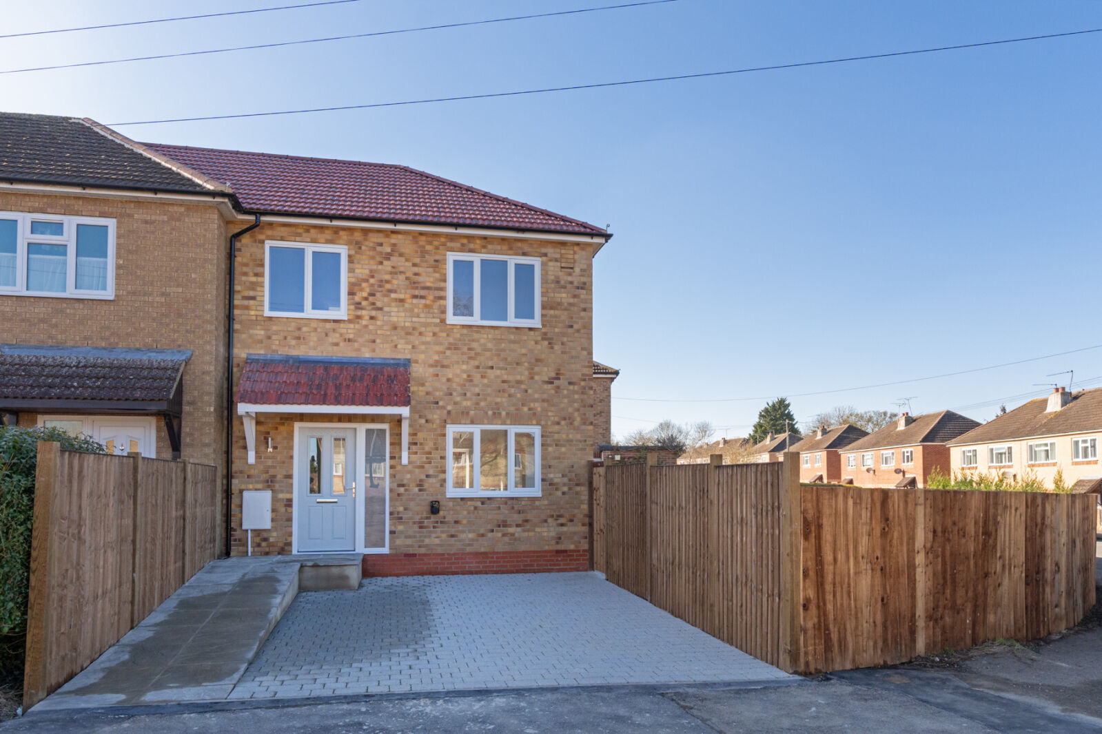 2 bedroom semi detached house for sale Queens Crescent, Bishop's Stortford, CM23, main image