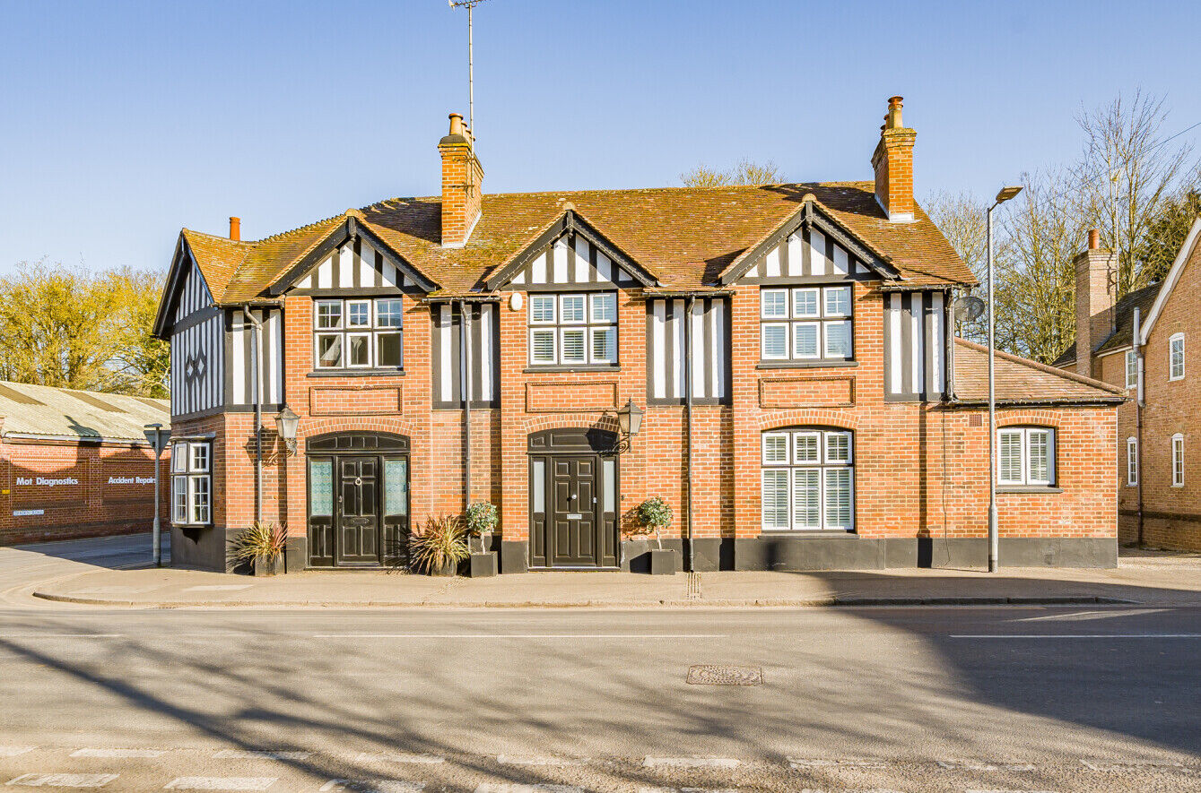 4 bedroom semi detached house for sale High Street, Saffron Walden, CB11, main image