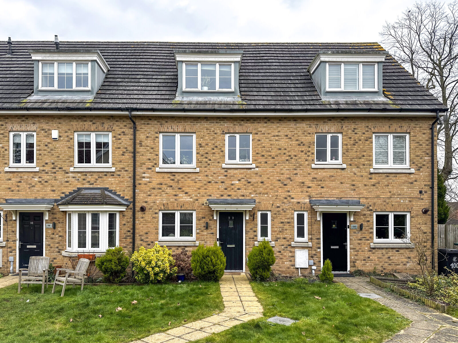 4 bedroom mid terraced house for sale Blenheim Square, Epping, CM16, main image